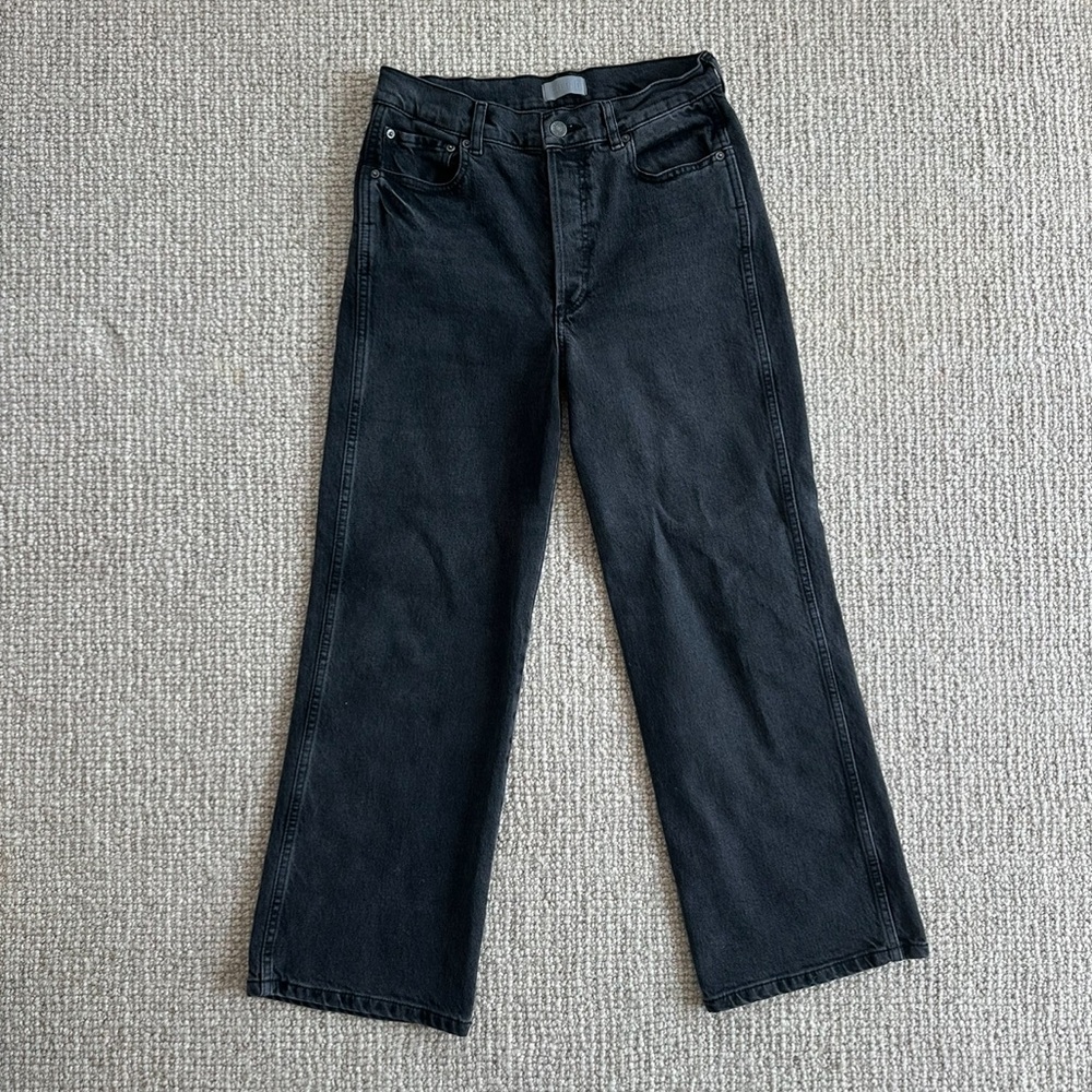 Black Wide-Leg Jeans with fun back